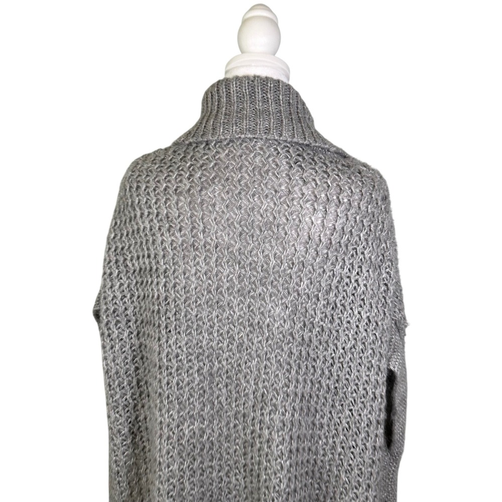 LC Lauren Conrad Chunky Knit Poncho Sweater Gray Cowl Neck Oversized Cape 1 Size - Picture 4 of 8